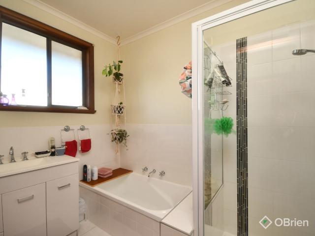 Apartment for sale in Bairnsdale, Victoria