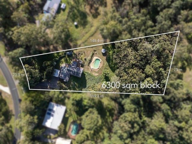 Cottage for sale in Gold Coast, Gold Coast West