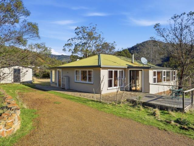 House for sale in Molesworth, Tasmania