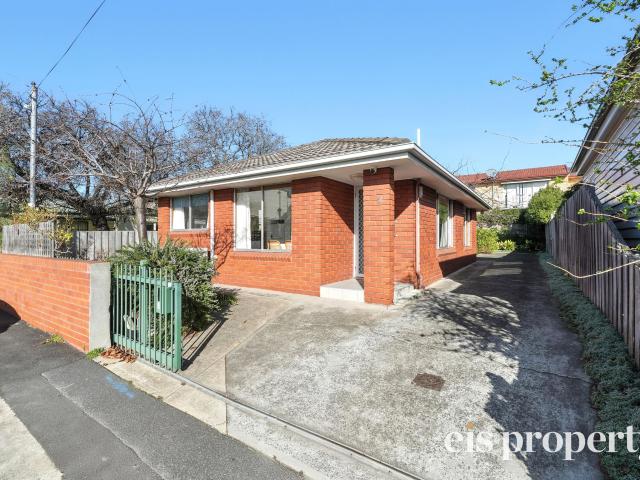 House for sale in New Town