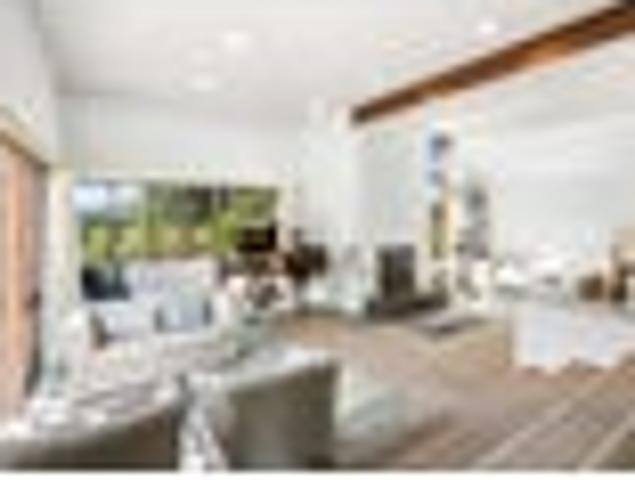 House for sale in Otakou