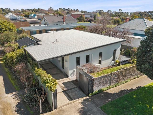 House for sale in Colac, Victoria