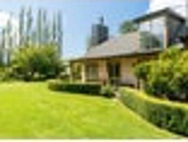 House for sale in Otakou