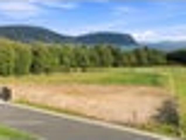 Land for sale in Kinloch, Waikato