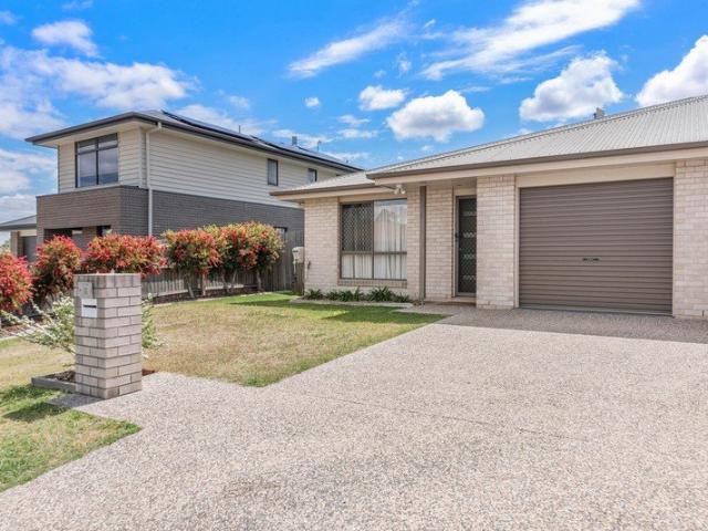 Duplex for sale in Warwick, Southern Downs Regional