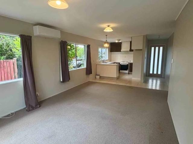 House for rent in Howick, Oroua County