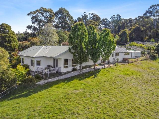 House for sale in Rosevears, Tasmania