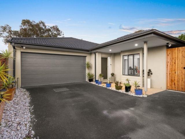 Apartment for sale in Seaford, Melbourne
