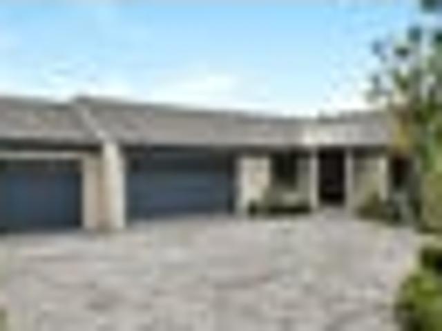 House for sale in Harrowfield