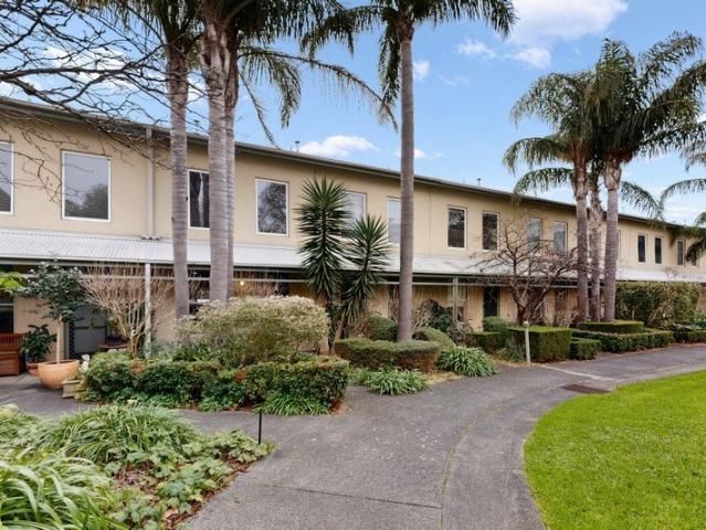 Townhouse for sale in Camerons Creek, Victoria