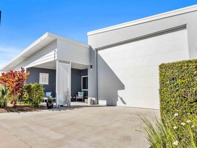 Villa for sale in Great Sandy Strait, Queensland