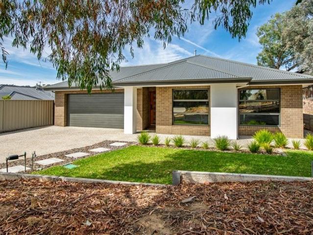 House for sale in West Wodonga, Victoria