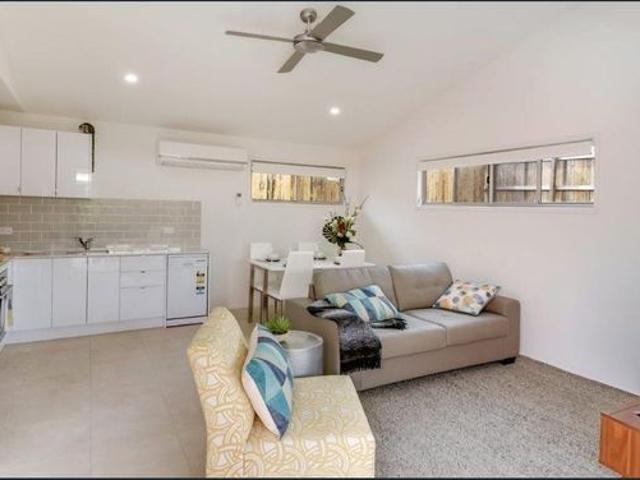 House for rent in Gloucester Road South, Sunshine Coast Regional