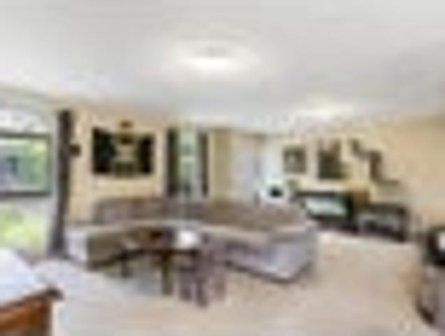 Apartment for sale in Pauatahanui, Wellington