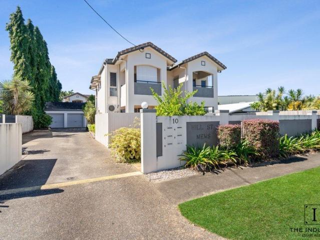 Townhouse for sale in Cairns, Queensland