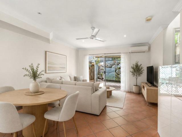 Townhouse for sale in Toombul, Queensland