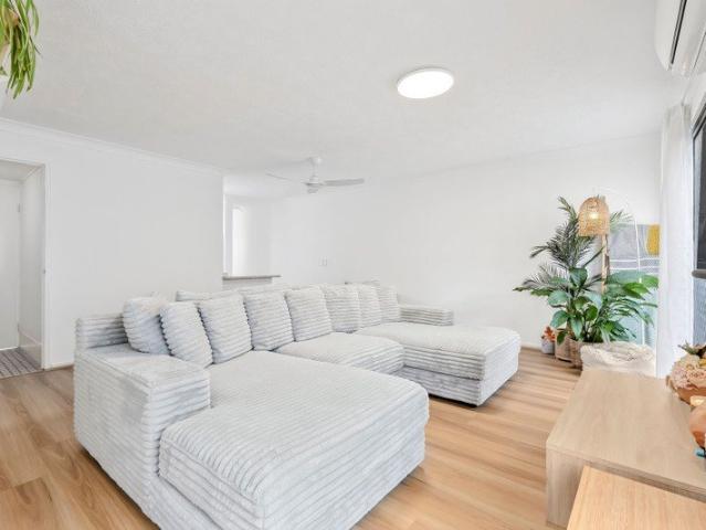 Townhouse for sale in Highland Park, Gold Coast City