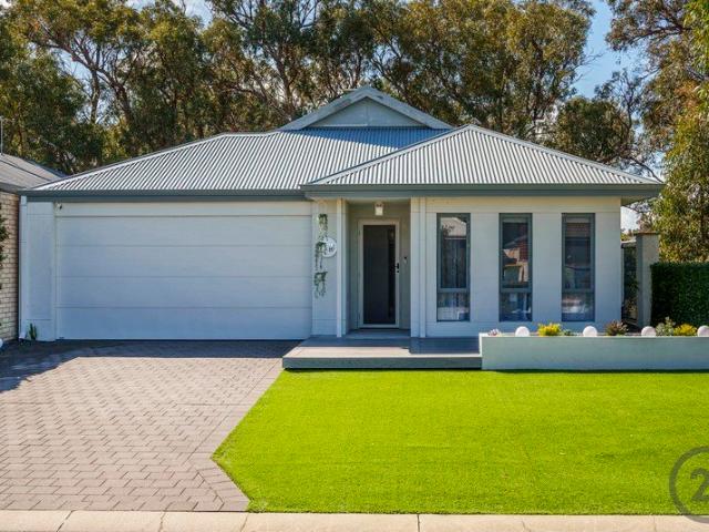 House for sale in Parklands, Western Australia