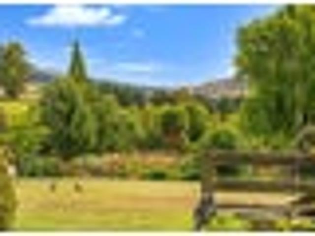 House for sale in Otakou