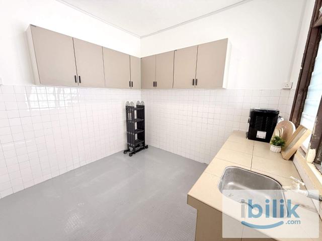 Room for rent in Petaling, Subang Jaya
