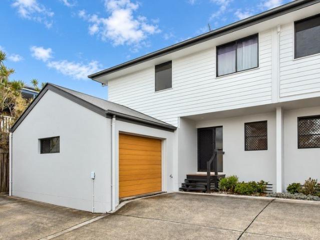 Townhouse for sale in Balmoral, Greater Brisbane