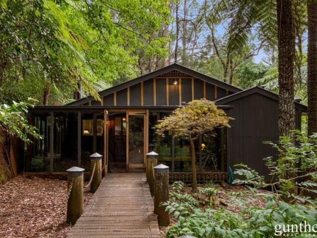 House for sale in Camerons Creek, Victoria