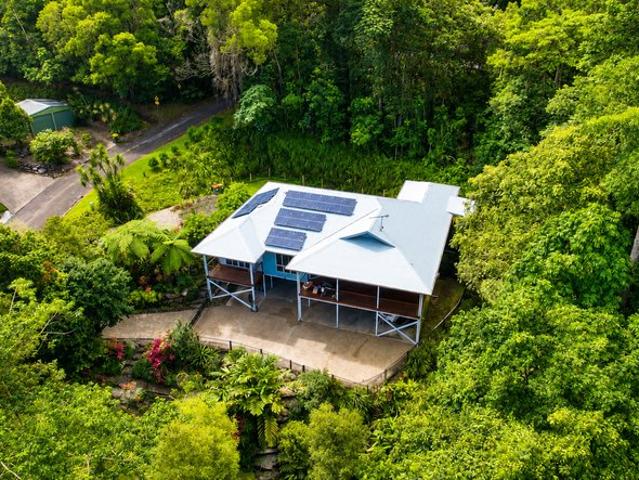 House for sale in Redlynch, Queensland