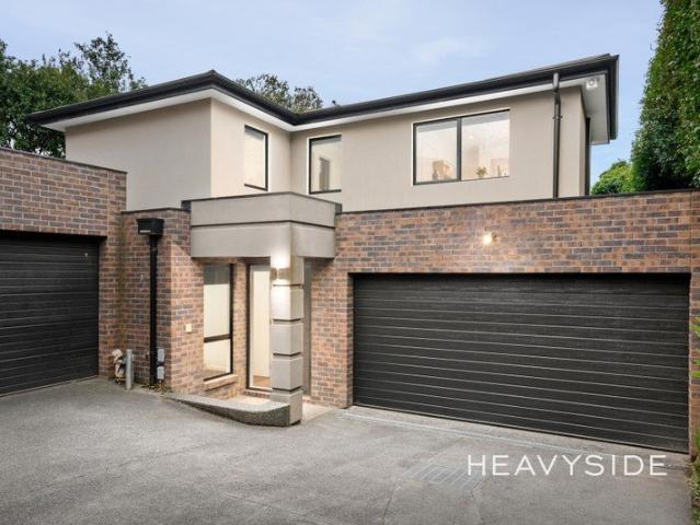 Townhouse for sale in Camerons Creek, Victoria