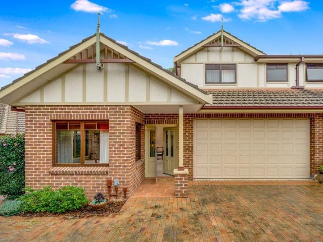 Townhouse for sale in Sydney, New South Wales