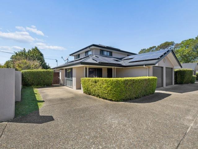 Townhouse for sale in Toombul, Queensland