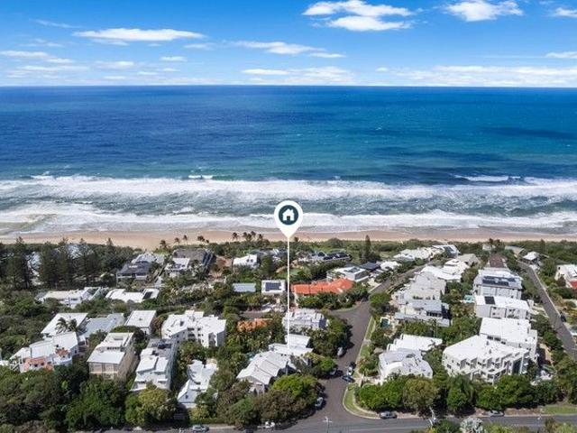 Apartment for sale in Sunshine Beach Apartment for sale in Sunshine Beach