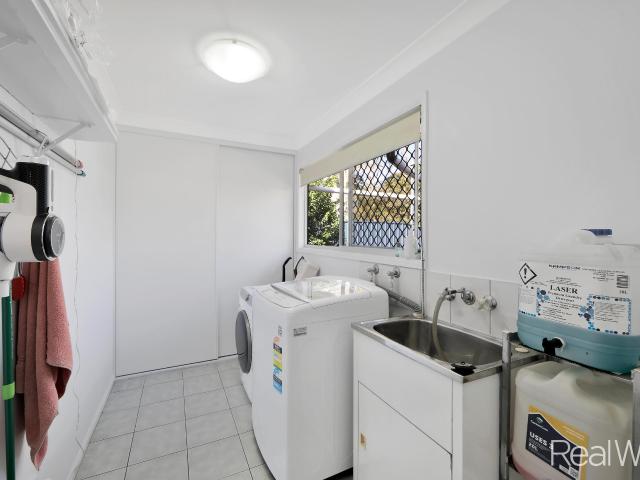 House for sale in Sharon, Queensland