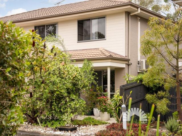 Townhouse for sale in Northfields, Greater Brisbane