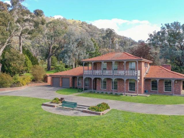 House for rent in Bonnie Doon, Victoria