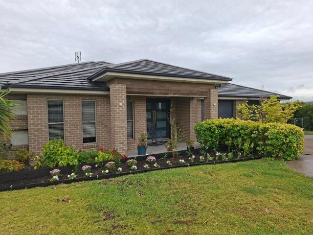 Cottage for sale in Anambah, Newcastle-Maitland