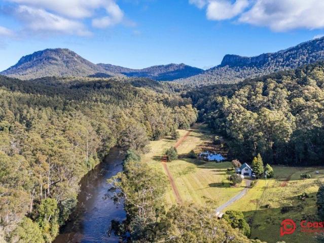 Cottage for sale in Ulverstone, Tasmania