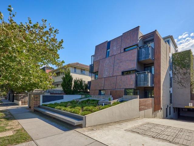 Apartment for sale in Camerons Creek, Victoria