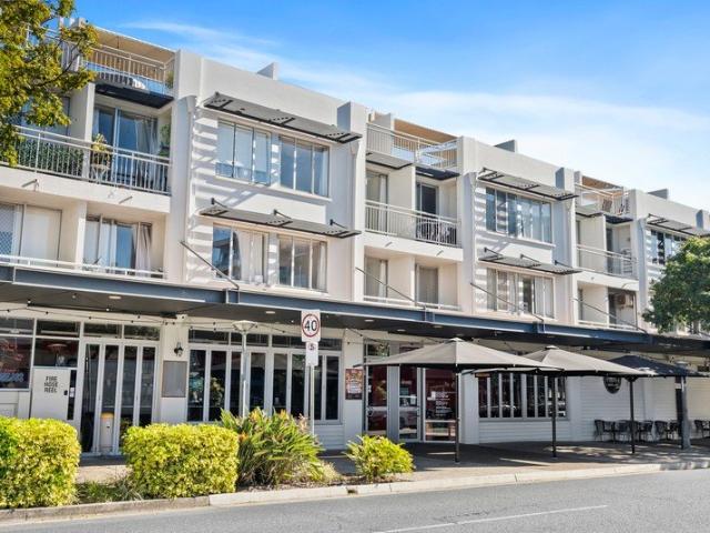 Townhouse for rent in Toombul, Queensland