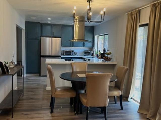 Room for rent in California