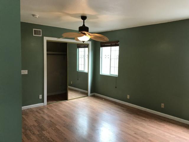 Room for rent in Canoga Park, California