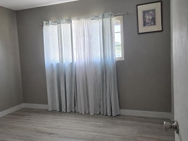 Room for rent in South Gate, California