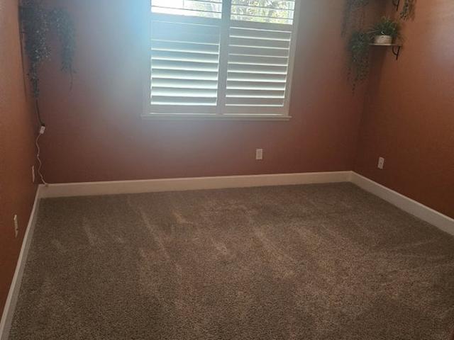 Room for rent in Solano, California