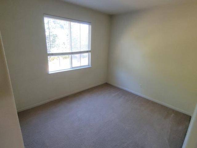 Room for rent in Santa Rosa, California