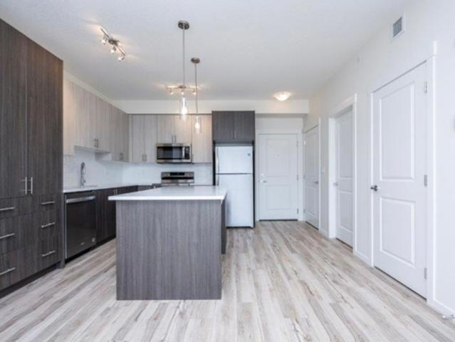 Room for rent in Northwest, Alberta