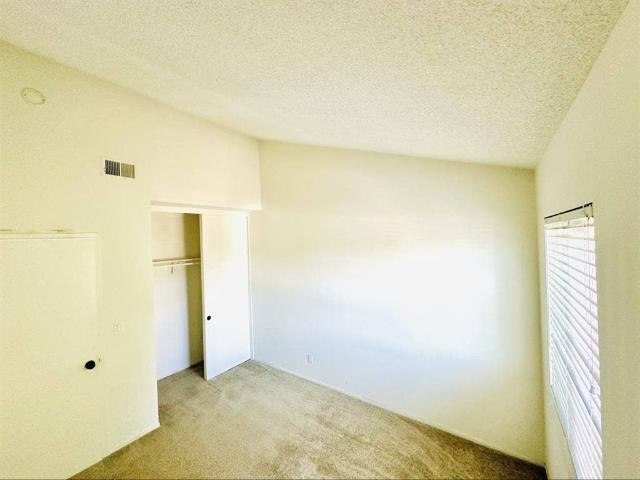 Room for rent in Costa Mesa, California
