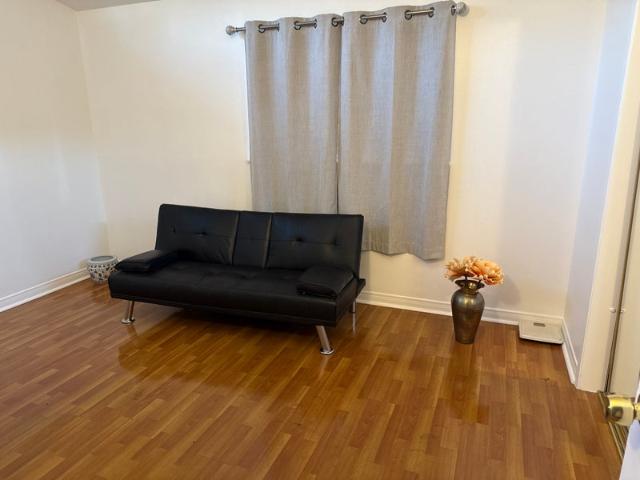 Room for rent in Winnetka Neighborhood Council District, Canoga Park