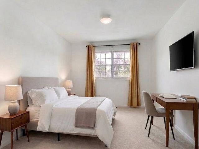 Room for rent in Virginia
