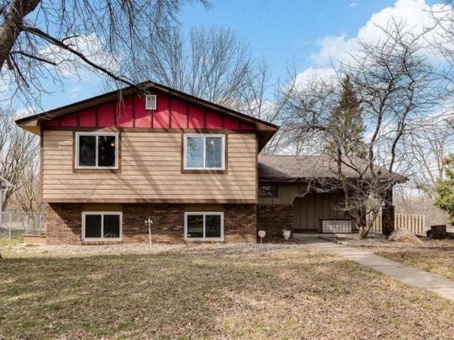 Room for rent in Oakdale, Minnesota