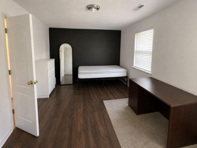 Room for rent in Virginia