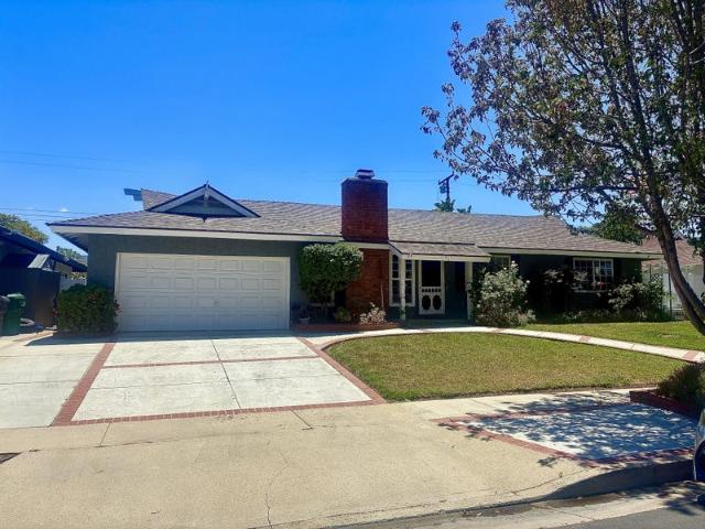 Room for rent in Corona, California